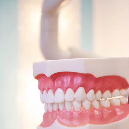 Zahnarztpraxis im Kirchtal 1